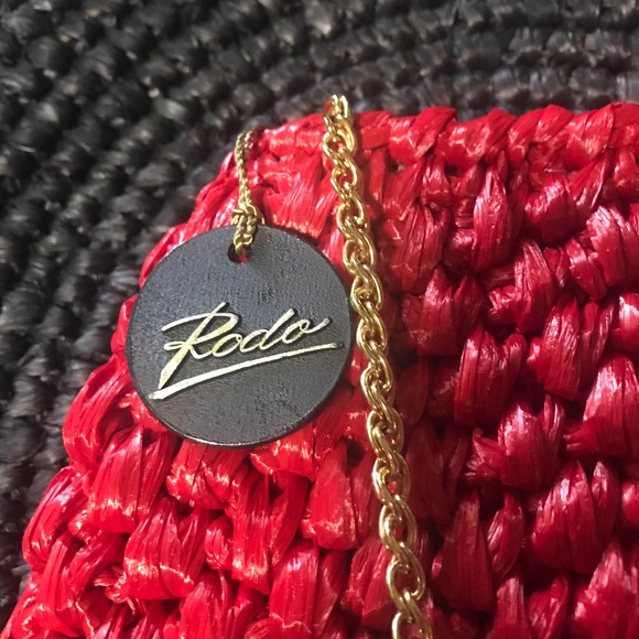 🔥NEW 100% AUTH RODO Red Crossbody w/ Gold Accents - Picture 5 of 13